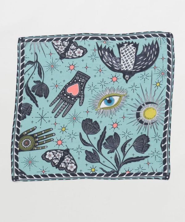 �A�~�b�g�X�J�[�t