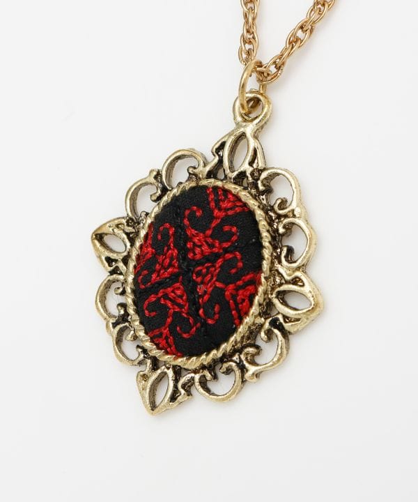 ���}�j�A�l�b�N���X