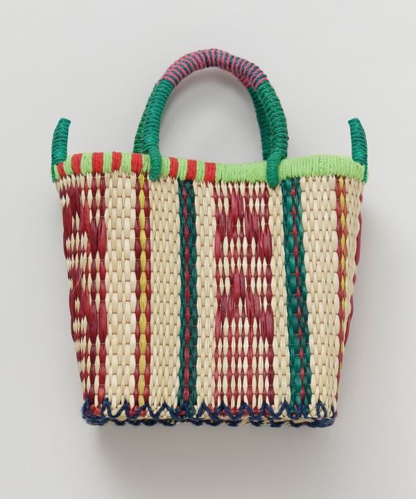 �T�R�i�R�J�S�a�`�f�@�r