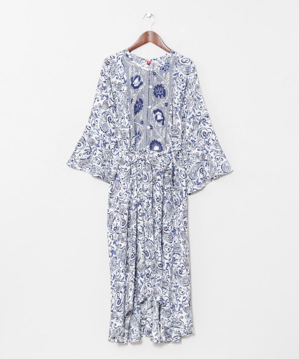 �A�V���[�i�J�[�f