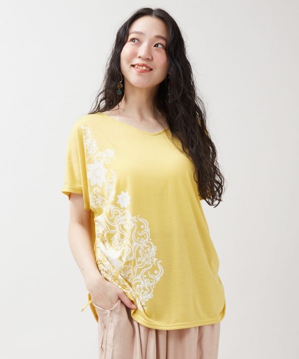 �K�f�B�A�s�V���c�yAmina×VORRUK�z