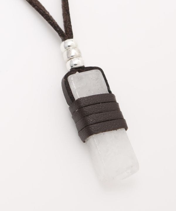 �����Y�X�g�e�B�b�N�l�b�N���X