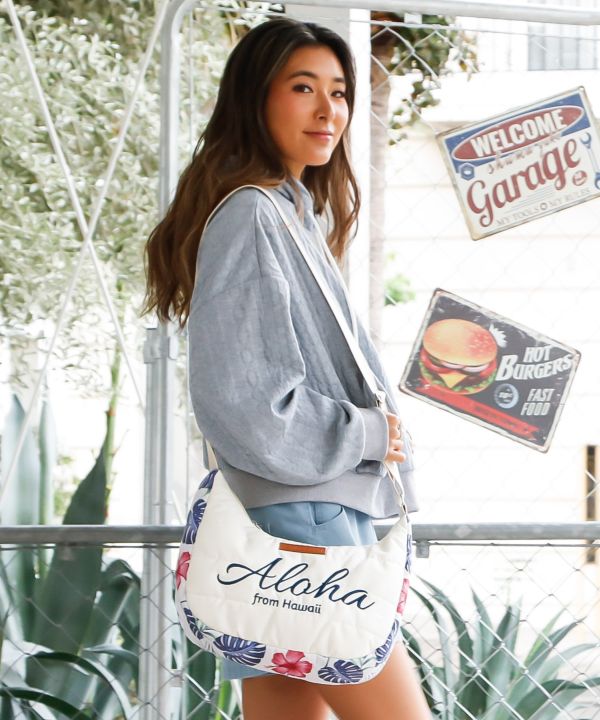 �����A�V�����_�[