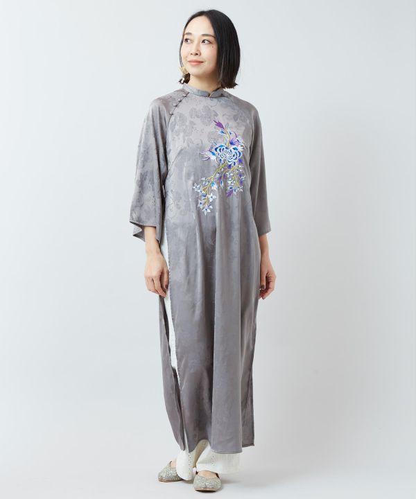 �l���i�������s�[�X