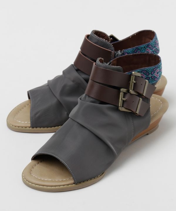 �f�B���T���_��