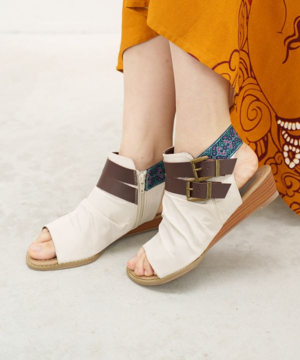 �f�B���T���_��