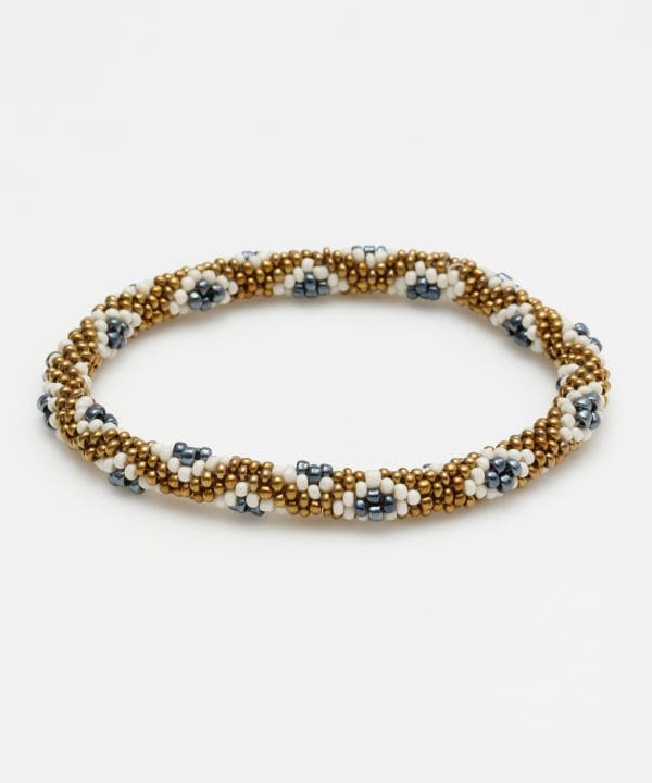 �����A���E���h�u���X