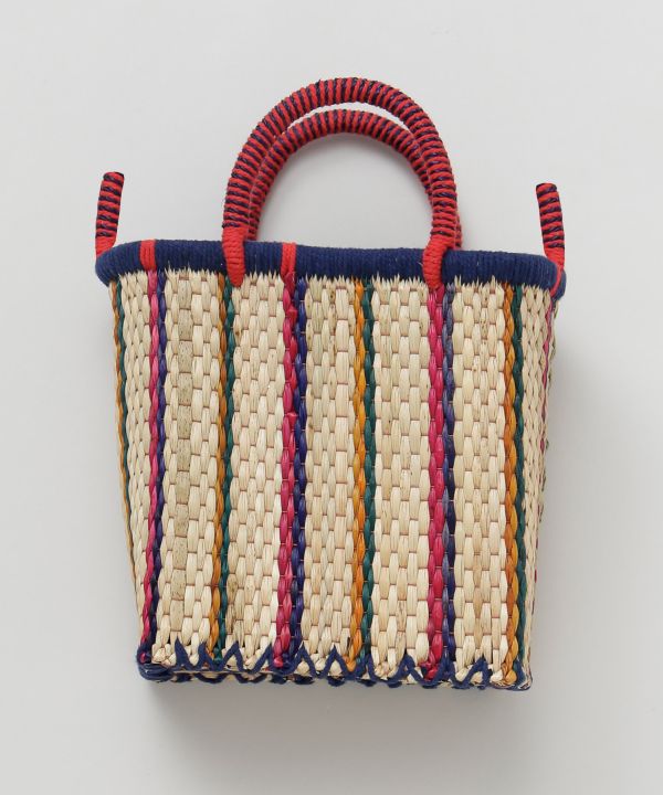 �T�R�i�R�J�S�a�`�f�@�r