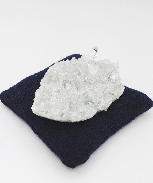 �y��_���z�q�}�����N���X�^�[31g