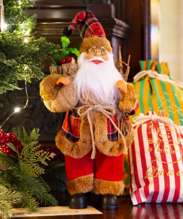 �m���f�B�b�N�T���^