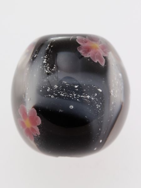 トンボ玉１４ｍｍ　箔桜